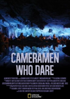 Cameramen Who Dare: Bear Battleground (2010) - Stream Online