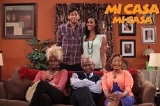 Mi Casa Mi Casa (2015) - Stream Online